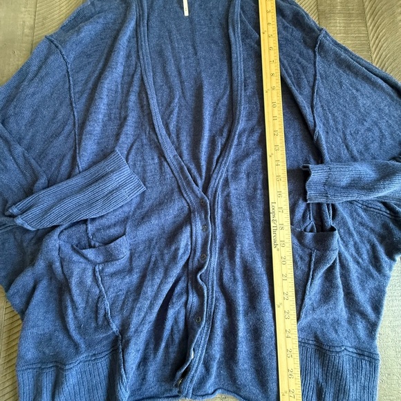 Free People Blue Oversized Linen Blend Sweater Deep V-Neck Slouchy Medium - Picture 3 of 5